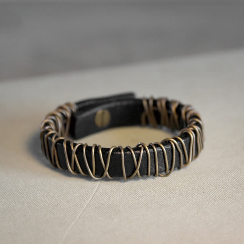 Bracelet d'équilibre en cuir et laiton avec Buddha Stones vintage