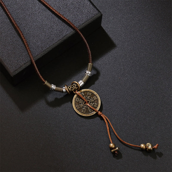 Collier pendentif en alliage de cuivre avec pendentif en forme de pièce de monnaie en alliage de cuivre de Buddha Stones Mountain Ghosts