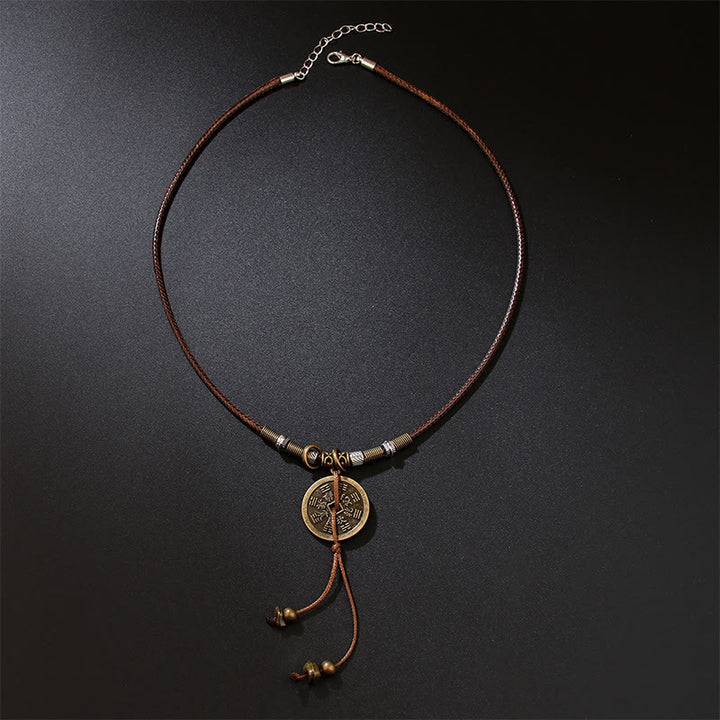 Collier pendentif en alliage de cuivre avec pendentif en forme de pièce de monnaie en alliage de cuivre de Buddha Stones Mountain Ghosts