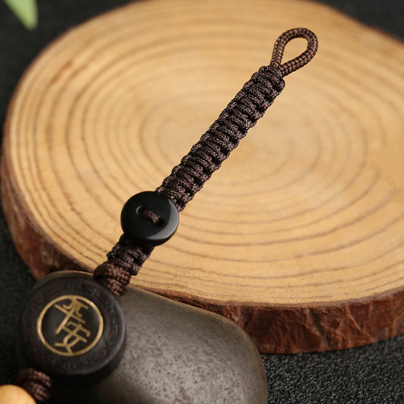 Porte-clés de protection sûr et efficace PiXiu en bois de santal rouge à petites feuilles de Buddha Stones