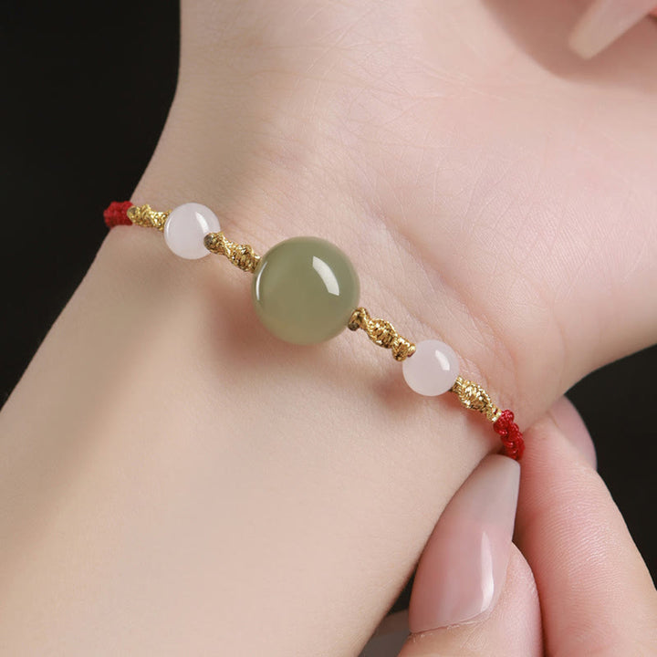 Bracelet tressé porte-bonheur en jade Hetian, onyx noir, agate rouge et pierres de Buddha Stones