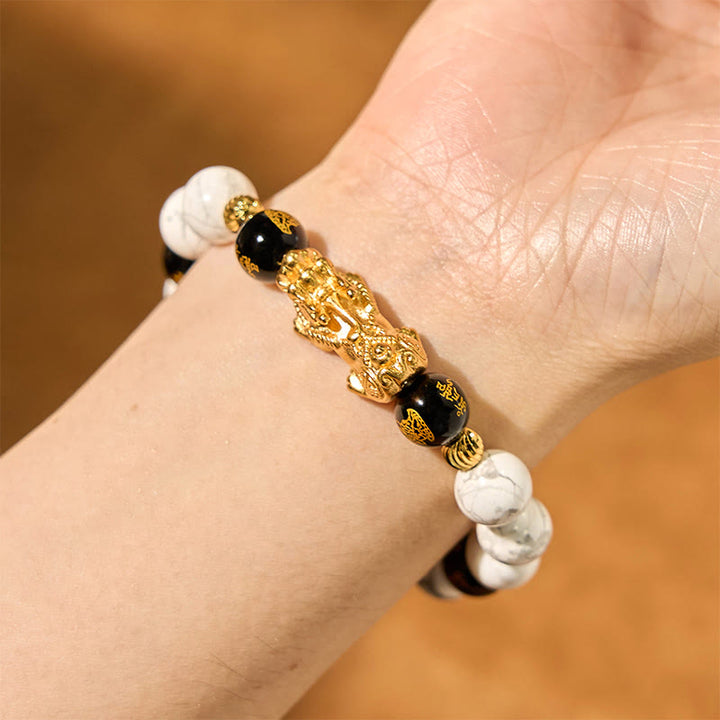 Bracelet de bénédiction en perles de Pixiu en onyx noir et turquoise blanc vintage Buddha Stones