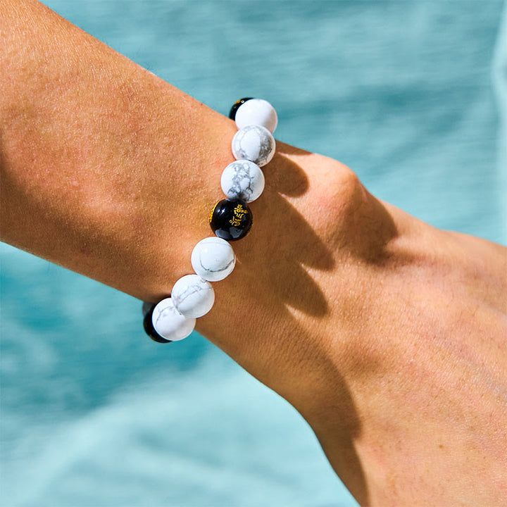 Bracelet de bénédiction en perles de Pixiu en onyx noir et turquoise blanc vintage Buddha Stones