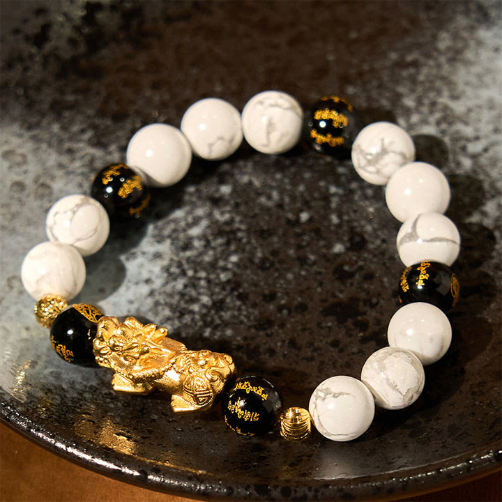 Bracelet de bénédiction en perles de Pixiu en onyx noir et turquoise blanc vintage Buddha Stones