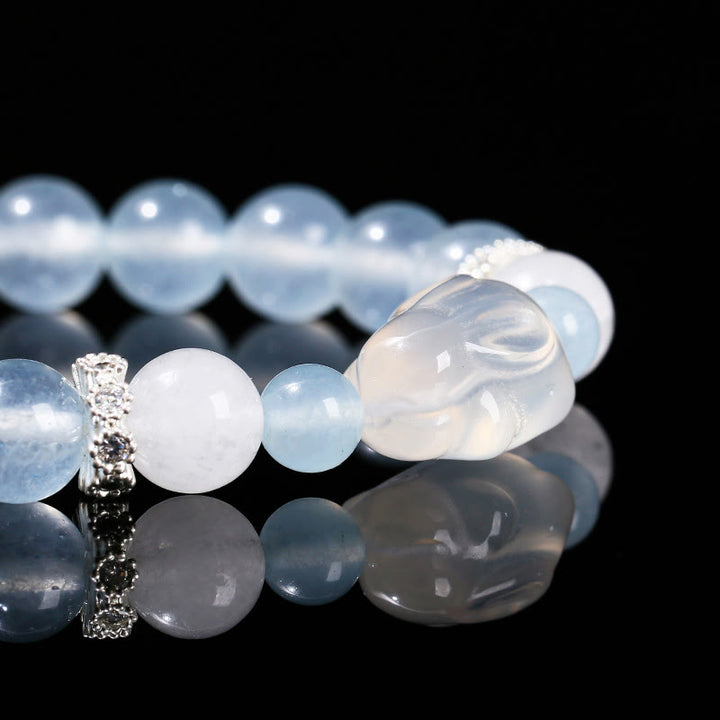 Bracelet d'équilibre émotionnel en Buddha Stones, calcédoine bleue, agate blanche et lapin