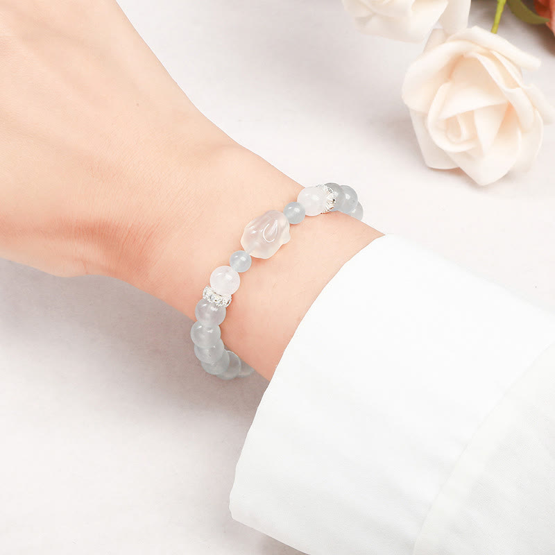 Bracelet d'équilibre émotionnel en Buddha Stones, calcédoine bleue, agate blanche et lapin