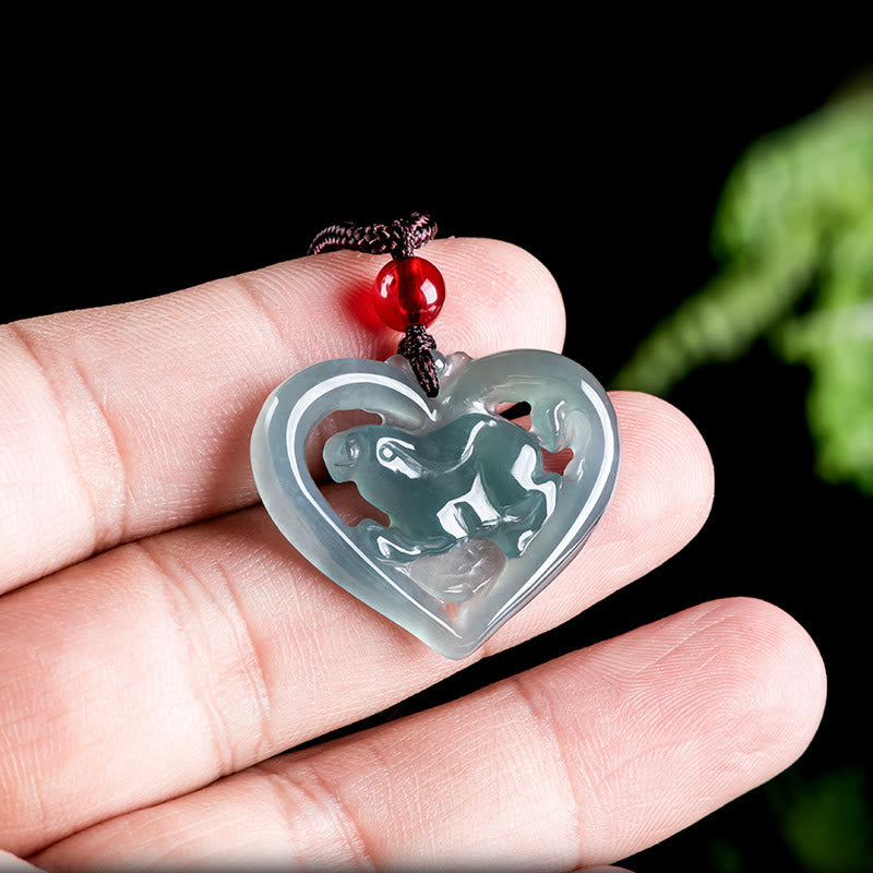 Collier pendentif porte-bonheur en forme de lapin avec cœur en jade naturel et Buddha Stones
