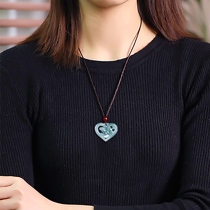 Collier pendentif porte-bonheur en forme de lapin avec cœur en jade naturel et Buddha Stones