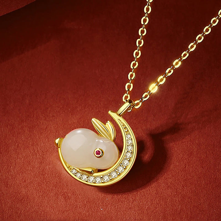 Collier pendentif porte-bonheur en forme de croissant de lune en jade blanc Hetian en argent sterling 925 avec Buddha Stones