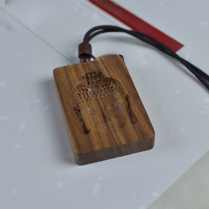 Collier pendentif symbole positif Buddha Stones en bois de santal vert - image 11