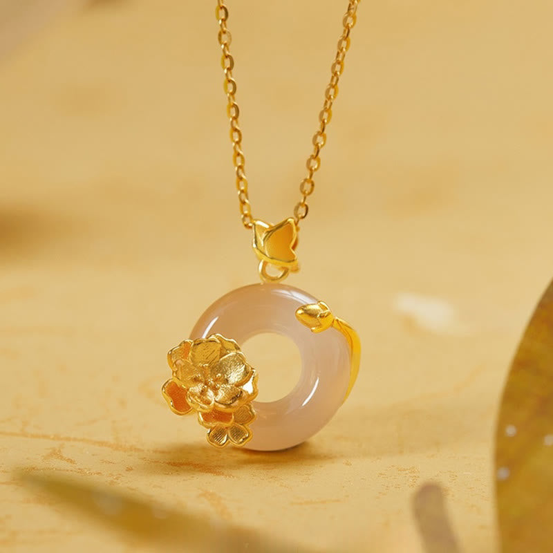 Collier avec pendentif positif en forme de papillon et fleur de pêcher en argent sterling 925 avec boucle de paix en calcédoine blanche et pierres de Buddha Stones - Calcédoine blanche - image 0