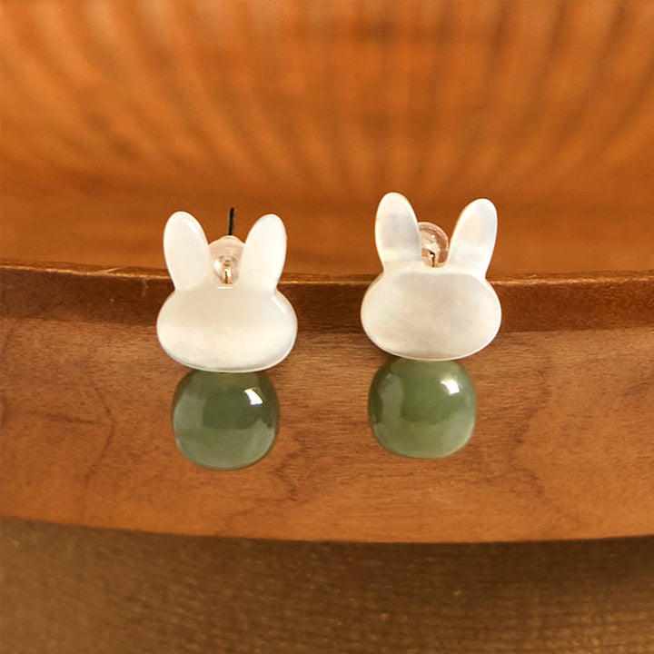 Boucles d'oreilles porte-bonheur en jade Hetian avec lapin mignon et pierre de Tridacna Buddha Stones