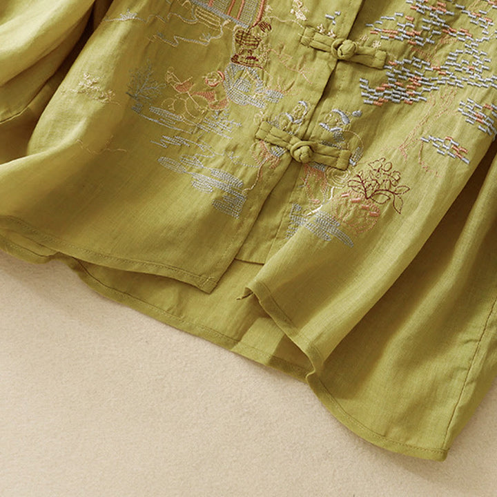 Chemise décontractée en coton à manches trois-quarts et col ras du cou avec broderies de plantes et boutons en forme de grenouille pour femmes Buddha Stones