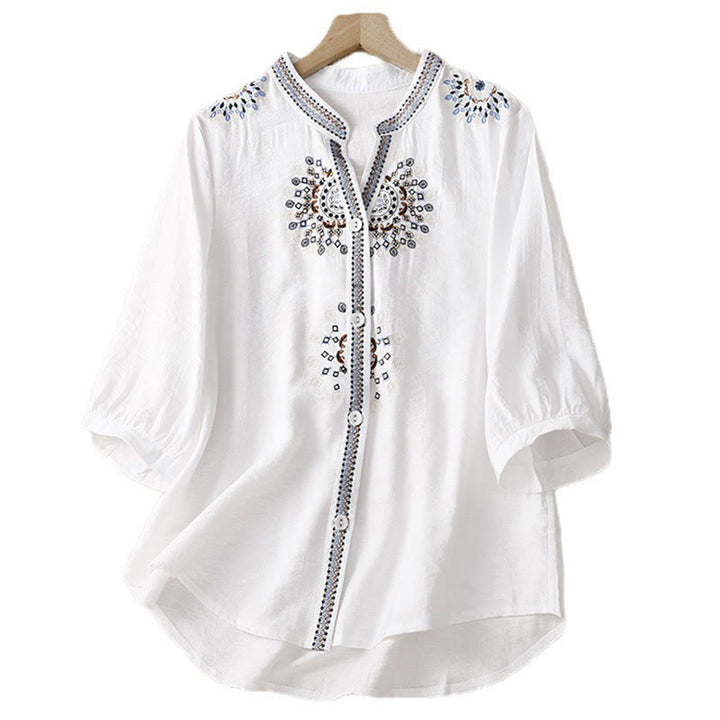 Chemise à manches courtes et col en V pour femme, style bohème décontracté, ornée de broderies florales et de Buddha Stones - image 1