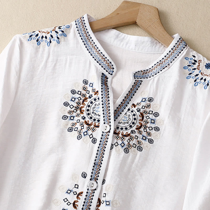 Chemise décontractée en coton et lin à manches mi-longues et col en V pour femme avec broderies de fleurs style bohème et Buddha Stones - image 2