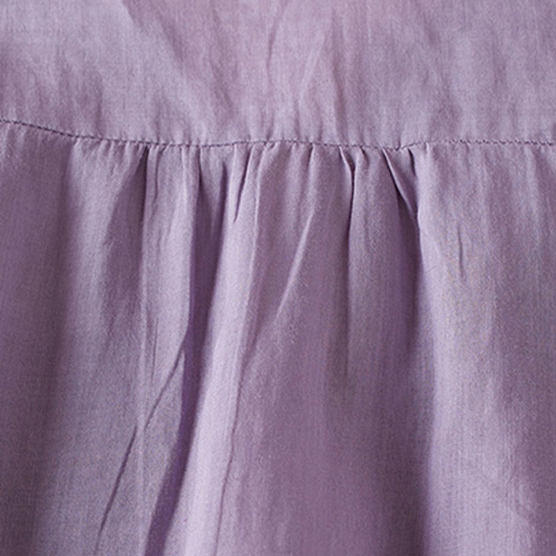 Chemise décontractée à manches courtes et col en V pour femme avec broderies de Buddha Stones et plantes - image 3