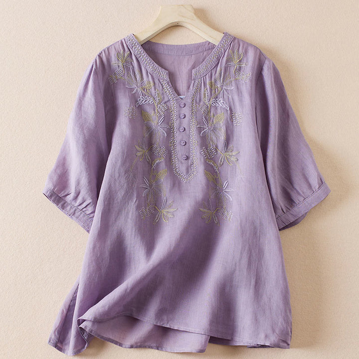 Chemise décontractée à manches courtes et col en V pour femme avec broderies de Buddha Stones et plantes
