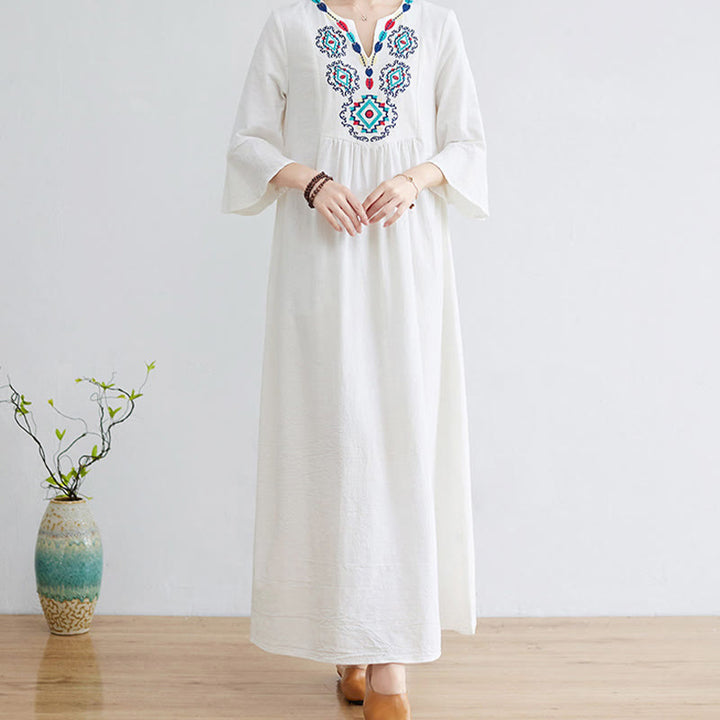 Robe mi-longue décontractée en coton et lin avec motif floral brodé Buddha Stones, col en V, manches trois-quarts - image 3