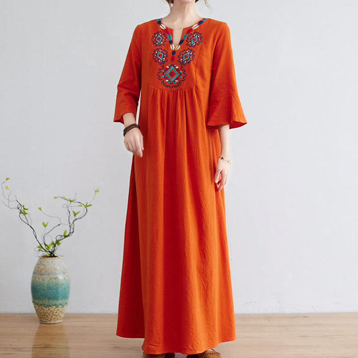 Robe mi-longue décontractée en coton et lin avec motif floral brodé Buddha Stones, col en V, manches trois-quarts - image 10
