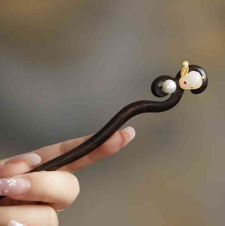 Épingle à cheveux de protection en bois de santal avec nuage de bon augure et Buddha Stones