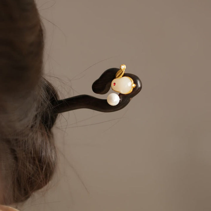 Épingle à cheveux de protection en bois de santal avec nuage de bon augure et Buddha Stones