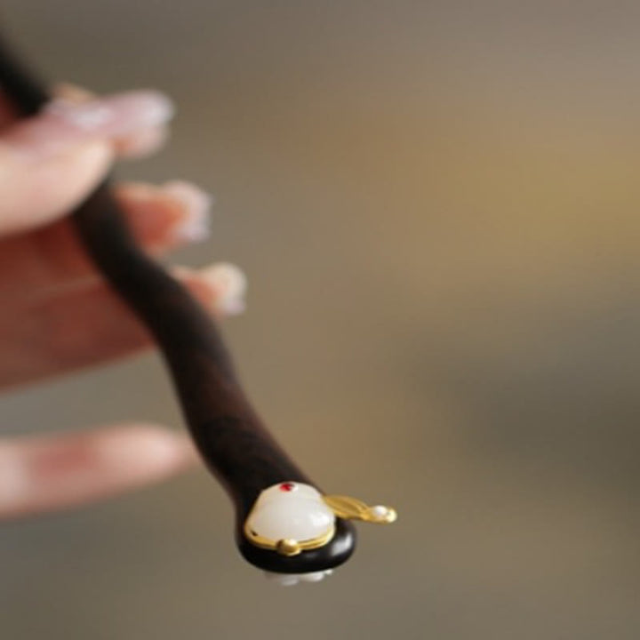 Épingle à cheveux de protection en bois de santal avec nuage de bon augure et Buddha Stones