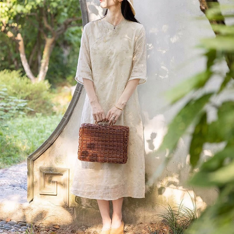 Robe mi - longue décontractée brodée à col oblique et manches mi-longues en ramie avec poches - image 1