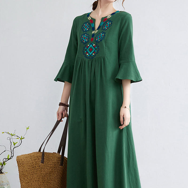 Robe mi-longue décontractée en coton et lin avec motif floral brodé Buddha Stones, col en V, manches trois-quarts - image 19