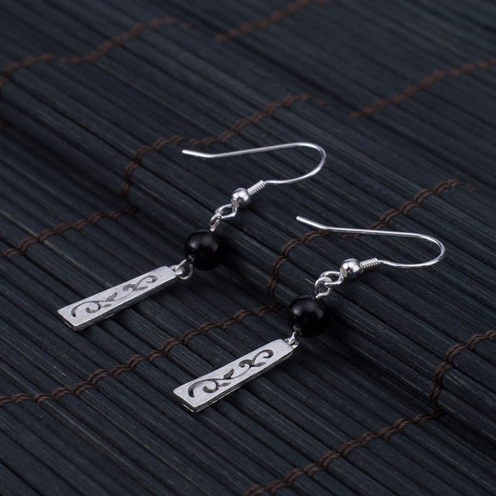 Buddha Stones Boucles d'oreilles pendantes en argent sterling 925 avec onyx noir et vigne creuse