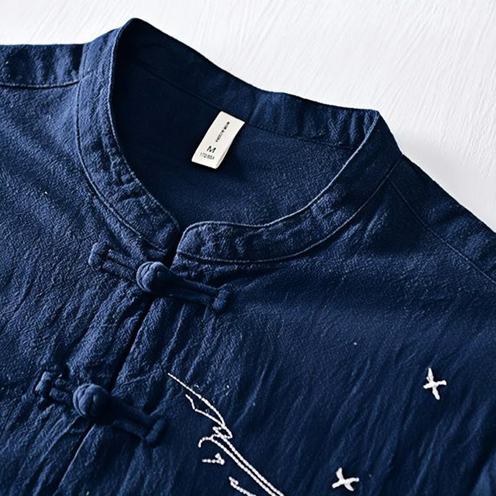 Chemise homme en coton et lin à manches courtes et col mandarin avec broderie Buddha Stones - image 1