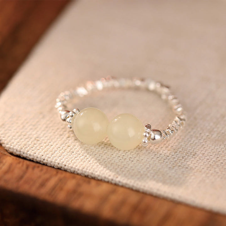 Bague élastique porte-bonheur en argent sterling 925 avec petites perles de jade Hetian naturelles et pierres de Buddha Stones