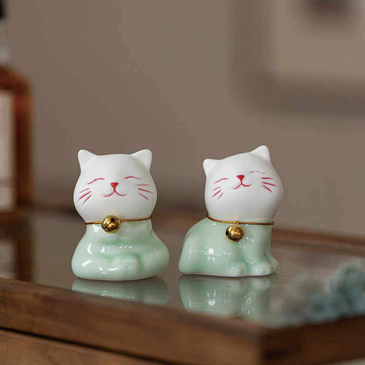 Figurine de Buddha Stones bonheur en céramique vert clair et blanc représentant un mini chat porte-bonheur - image 19