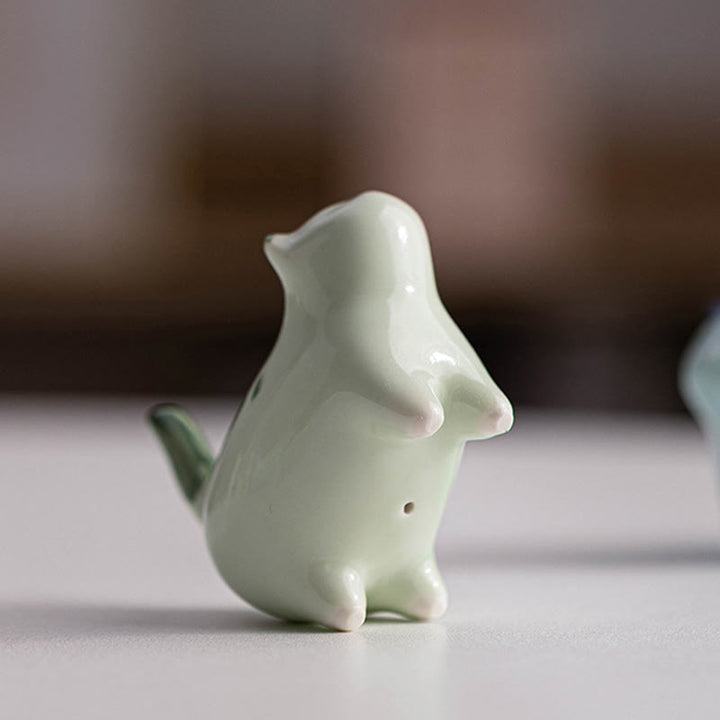 Figurine en céramique représentant un chat endormi, un mini chat tacheté, porte-bonheur , décoration - image 3