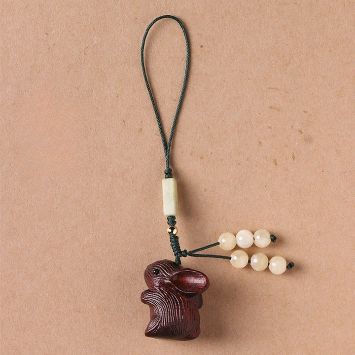 Buddha Stones en bois de santal, petite feuille, bois de santal rouge, mini lapin porte-bonheur, protection, décoration à suspendre pour téléphone