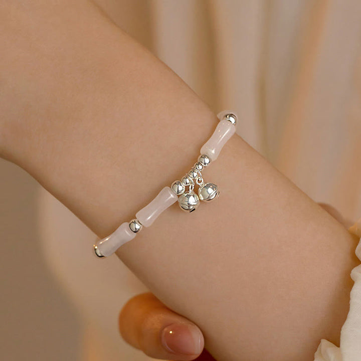 Bracelet porte-bonheur en argent sterling 925 avec breloque en forme de cloche en bambou et jade blanc naturel avec Buddha Stones