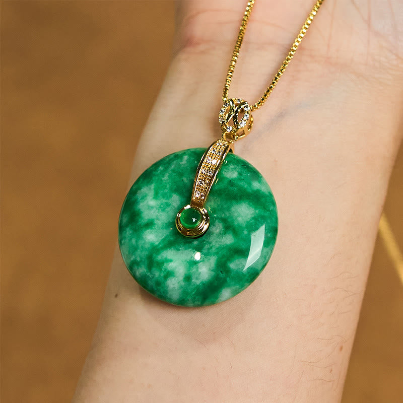 Collier pendentif de guérison en jade cyan naturel avec boucle de paix et Buddha Stones