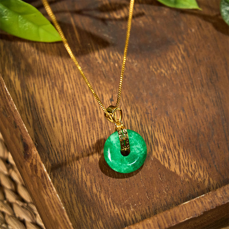 Collier pendentif porte-bonheur en jade cyan avec Buddha Stones