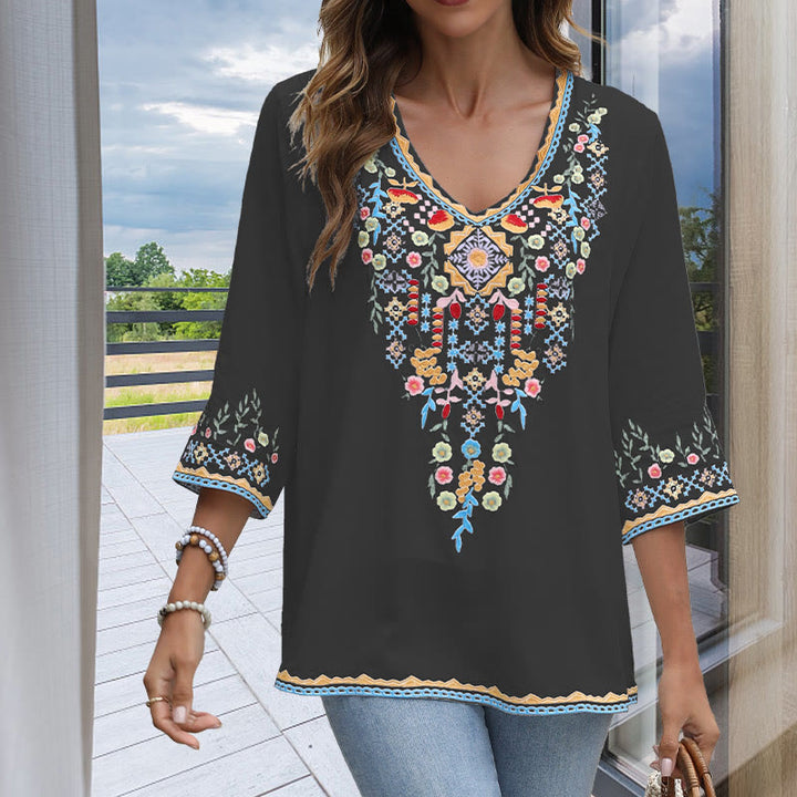 T-shirt femme en coton à manches longues et col en V avec broderie florale et Buddha Stones