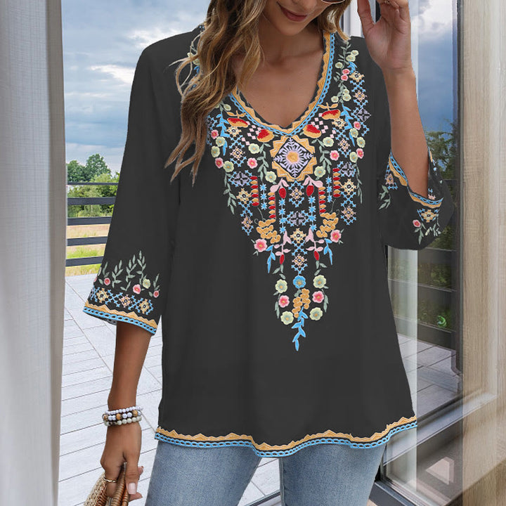 T-shirt femme en coton à manches longues et col en V avec broderie florale et Buddha Stones