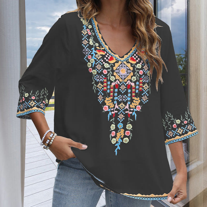T-shirt femme en coton à manches longues et col en V avec broderie florale et Buddha Stones