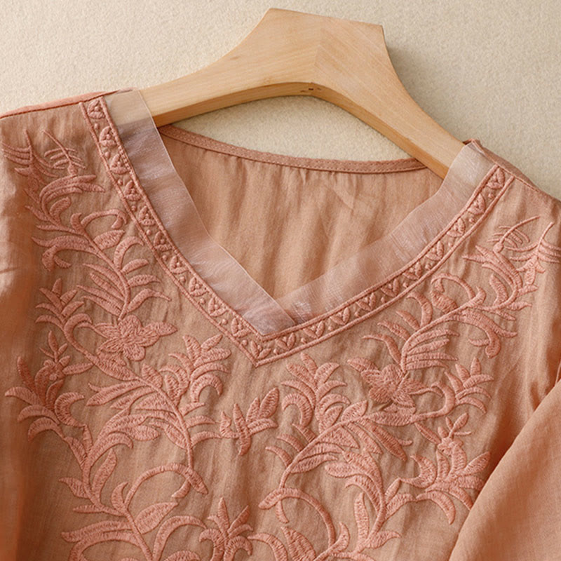T-shirt femme vintage décontracté en coton et lin avec broderie de feuilles pures et col en V
