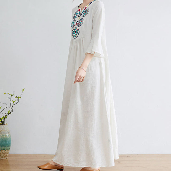 Robe longue ample en coton et lin avec broderie Buddha Stones et motif floral, manches trois-quarts - image 2