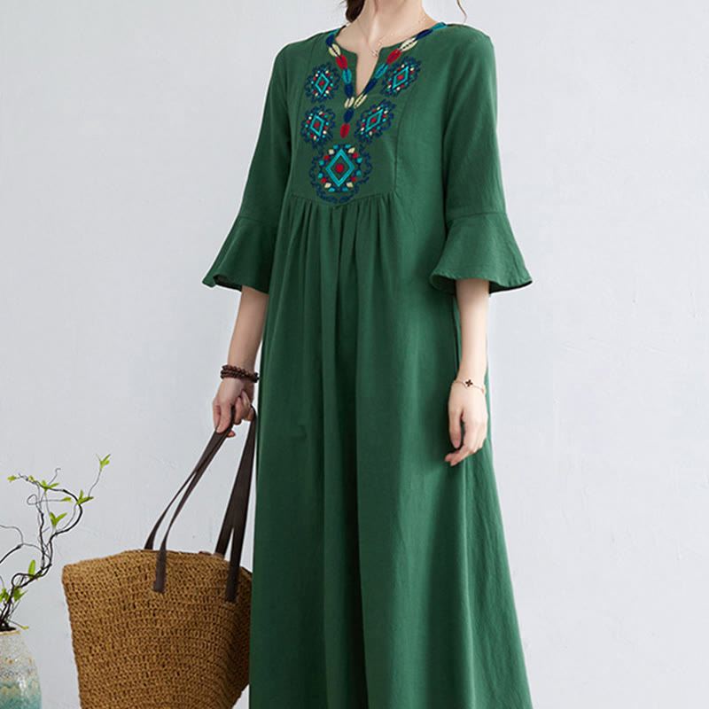 Robe longue ample en coton et lin avec broderie Buddha Stones et motif floral, manches trois-quarts - image 18