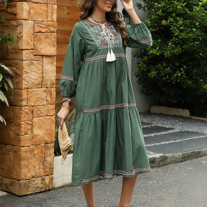 Robe mi-longue en lin et coton à manches longues et broderie ethnique rétro vert foncé avec Buddha Stones - image 1