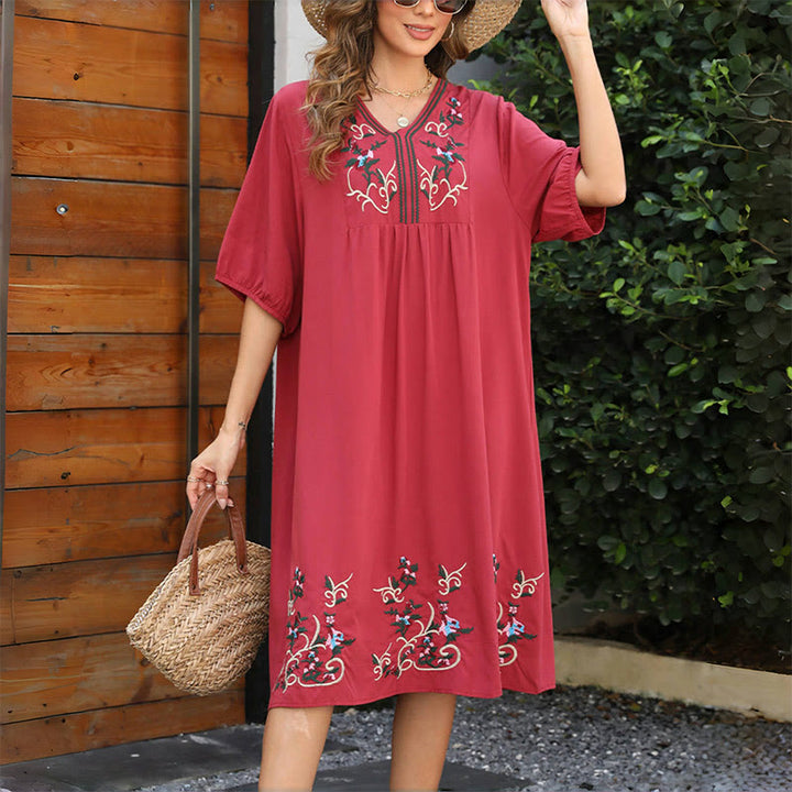 Robe mi-longue en coton à manches longues et broderie ethnique rétro rouge avec Buddha Stones