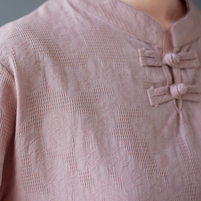 Chemise femme vintage d'été en coton et lin avec broderie florale stéréoscopique et manches trois-quarts et boutons grenouille - image 10