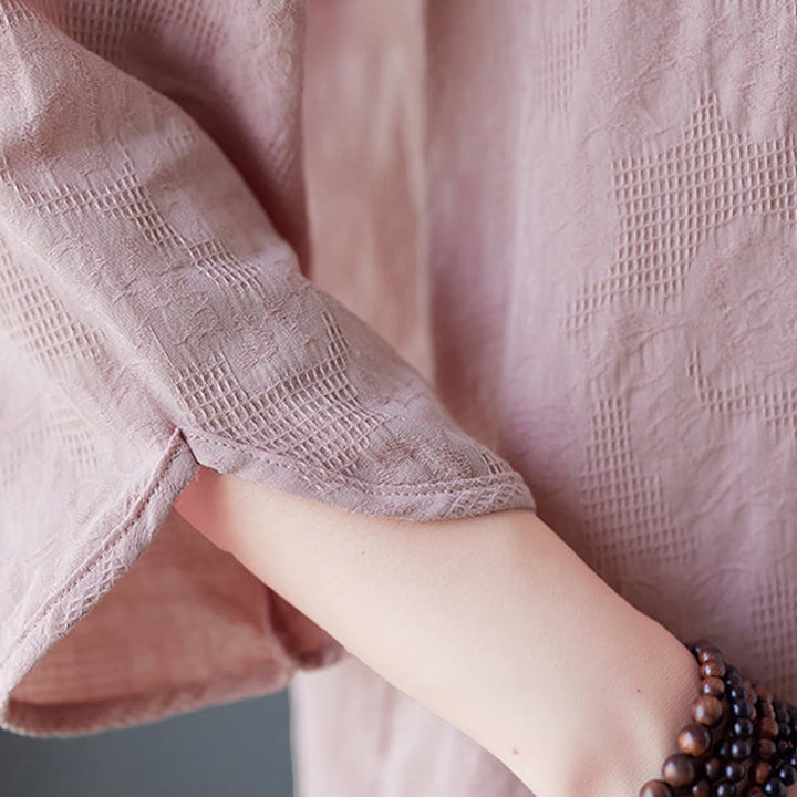Chemise femme vintage d'été en coton et lin avec broderie florale stéréoscopique et manches trois-quarts et boutons grenouille - image 12