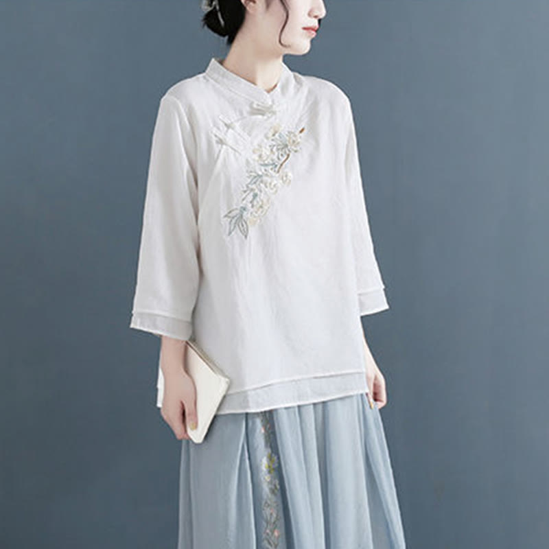 Chemise femme en coton et lin, manches trois-quarts, broderie de fleurs et Buddha Stones, col mandarin, boutons grenouille - image 5