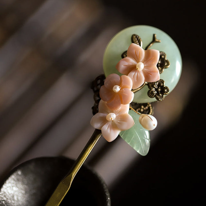 Épingle à cheveux porte-bonheur en Buddha Stones , jade, coquillage, fleur, feuilles