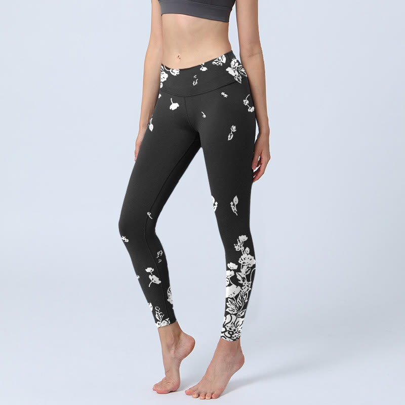 Leggings de sport à imprimé pétales dispersés noirs Buddha Stones pour femme, pantalon de yoga - Noir - US18，UK/AU22，EU50 (4XL) - image 1